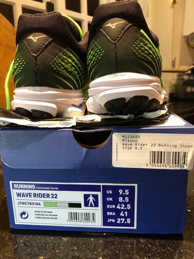 mizuno wave rider size 8.5